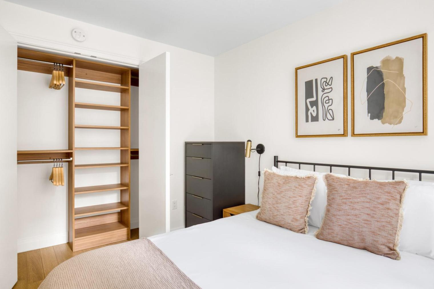 Apartment Midtown E 2br W Elevator Doorman Gym Nr Un Nyc-752 *